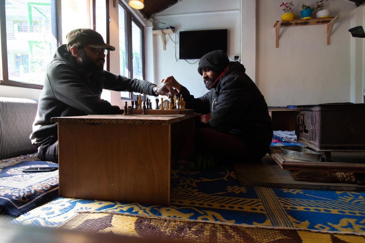 The Royal Orchard Kasol Hotell Exteriör bild